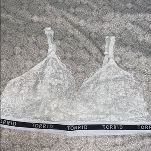White torrid band bralette